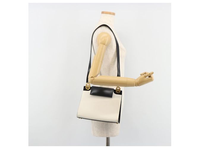 Céline CELINE Circle Shoulder Bag Leather White Gold - vista 23