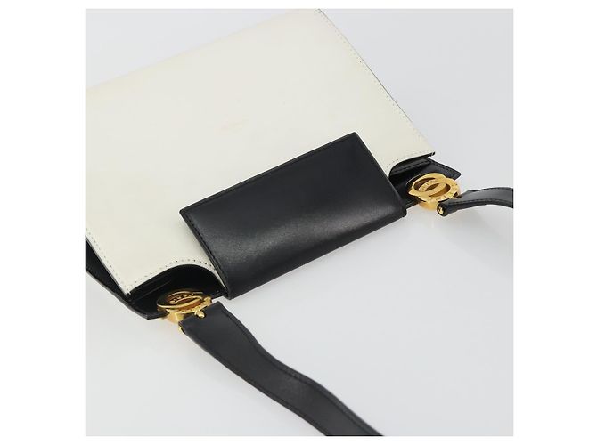 Céline CELINE Circle Shoulder Bag Leather White Gold - vista 6