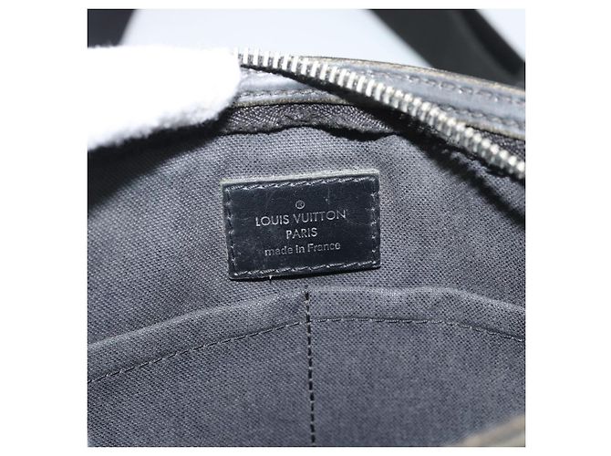LOUIS VUITTON Damier Graphite Tomas Shoulder Bag N58028 LV - vista 19