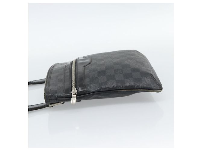 LOUIS VUITTON Damier Graphite Tomas Shoulder Bag N58028 LV - vista 3