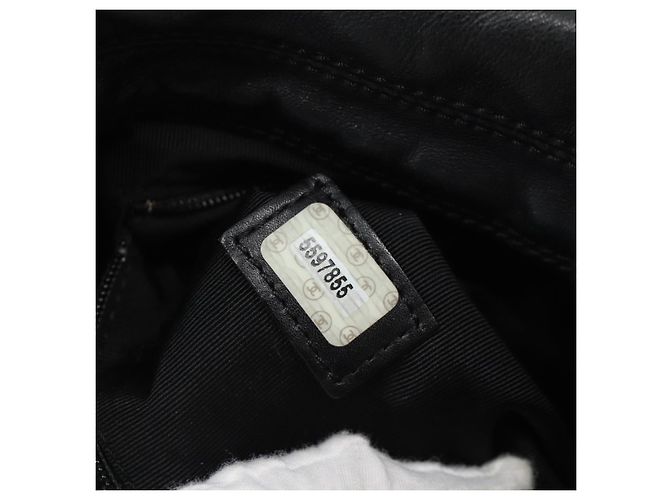 CHANEL Shoulder Bag Calf Skin Black CC - vista 11