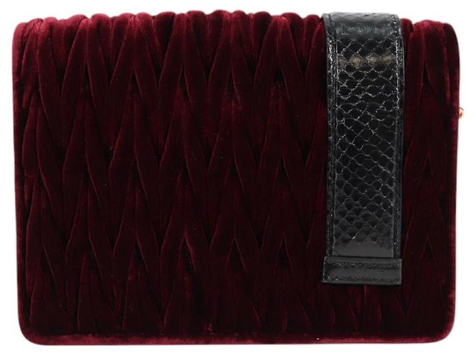 Miu Miu Matelasse Bijoux Shoulder Bag Velor Wine Red Gold - view 2
