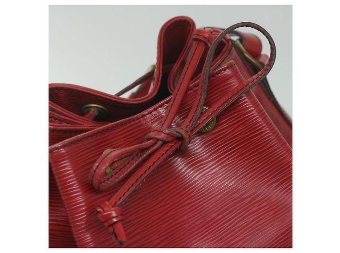 LOUIS VUITTON Epi Noe Shoulder Bag Red M44007 LV - vista 14