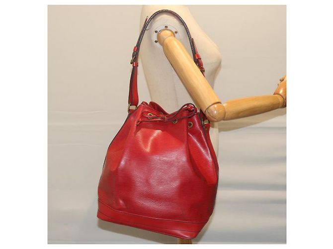 LOUIS VUITTON Epi Noe Shoulder Bag Red M44007 LV - vista 23