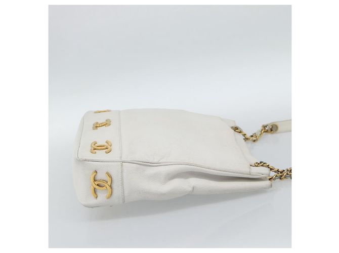 CHANEL Chain Shoulder Bag Calf Skin White Gold CC - vista 5