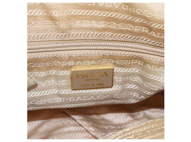 PRADA Chain Shoulder Bag Nylon Ivory Gold - vista 18