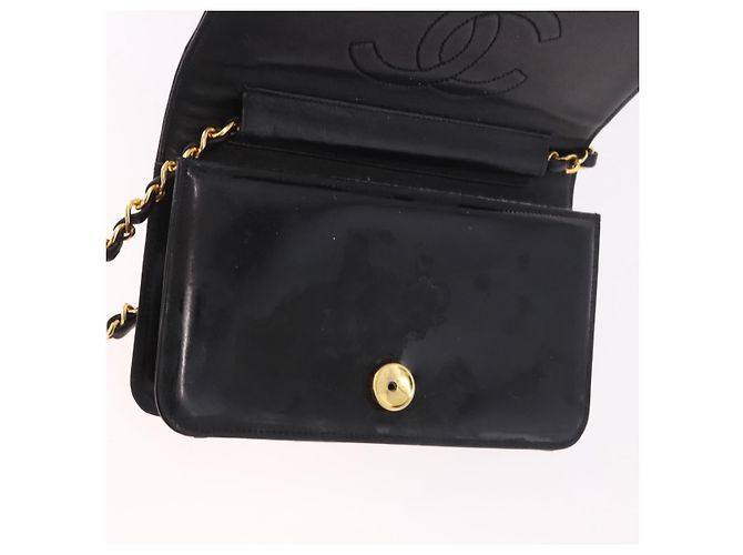 CHANEL Chain Shoulder Bag Patent Black Gold CC - vista 20
