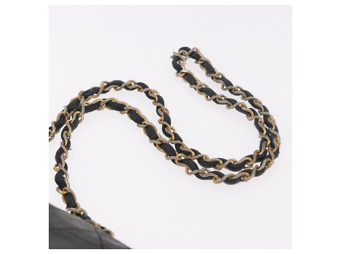CHANEL Matelasse Chain Shoulder Bag Leather Black Gold CC - vista 14