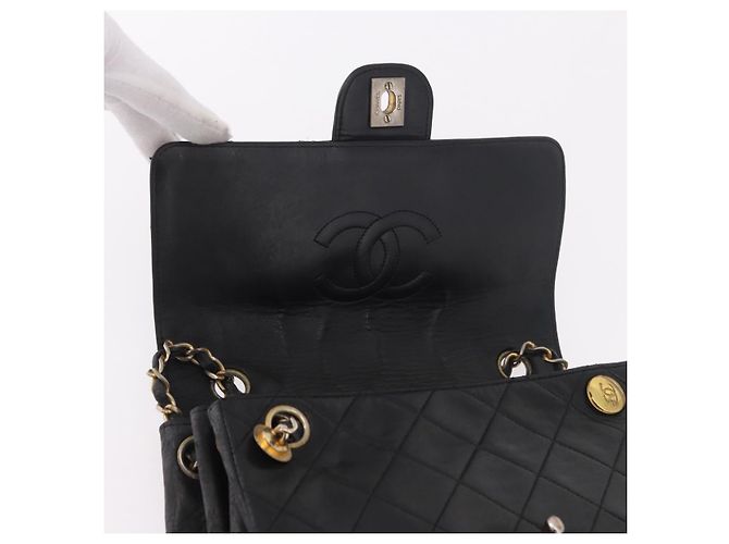 CHANEL Matelasse Chain Shoulder Bag Leather Black Gold CC - vista 21