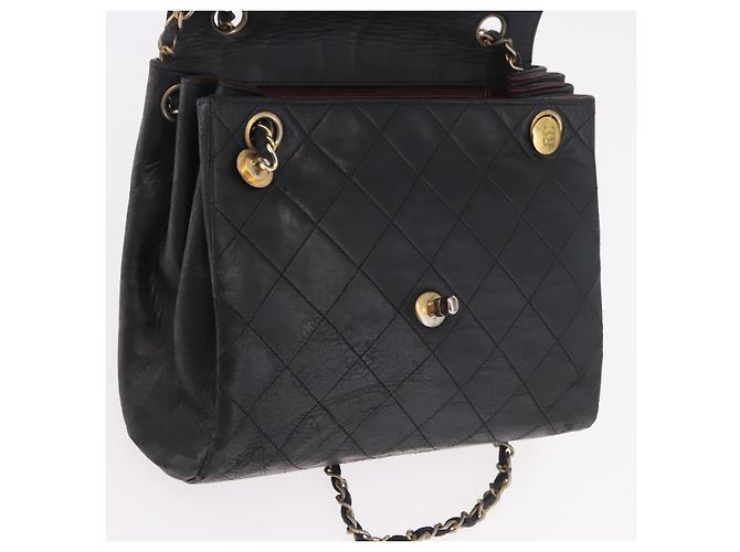 CHANEL Matelasse Chain Shoulder Bag Leather Black Gold CC - vista 22