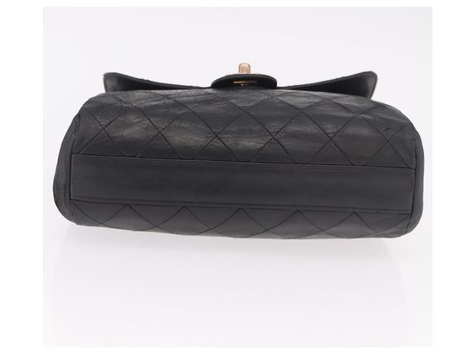 CHANEL Matelasse Chain Shoulder Bag Leather Black Gold CC - vista 5