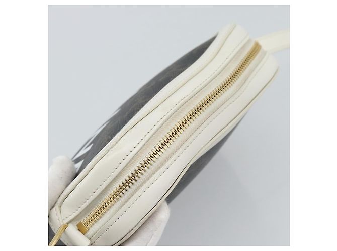 Céline CELINE Triomphe Shoulder Bag Leather Black Gold - vista 6
