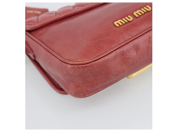 Miu Miu Shoulder Bag Leather Red Gold - vista 16
