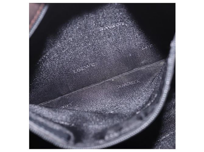 LOEWE Anagram Shoulder Bag Suede Brown Silver - vista 20