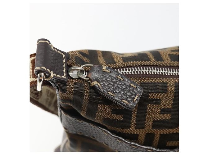 FENDI Zucca Canvas Shoulder Bag Black Brown - vista 18