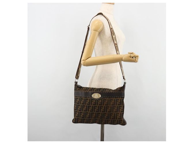 FENDI Zucca Canvas Shoulder Bag Black Brown - vista 24