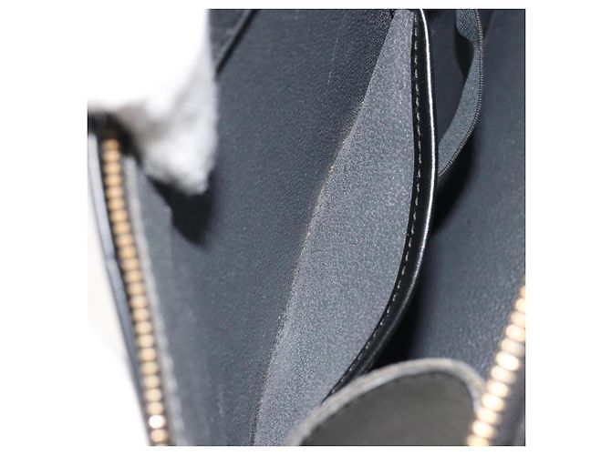 LOUIS VUITTON Epi Riviera Hand Bag Black LV - vista 23