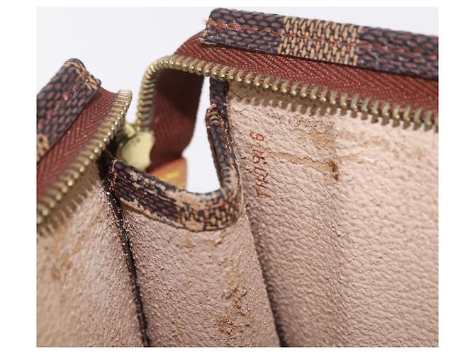 LOUIS VUITTON Damier Ebene Poche Toilette 26 Pouch N47543 LV - vista 12