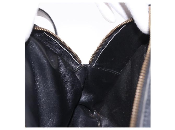 Céline CELINE Circle Shoulder Bag Leather Black Gold - vista 20