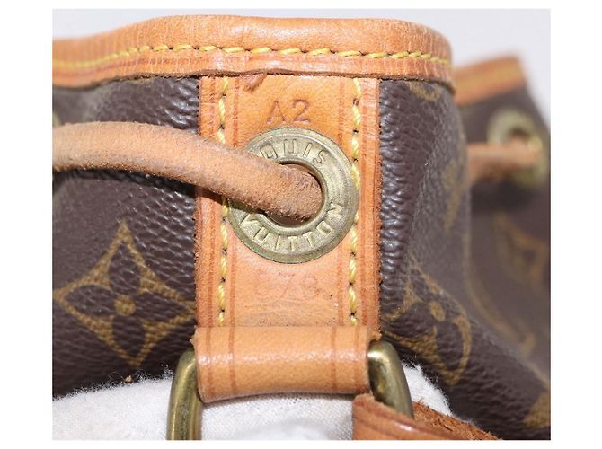 LOUIS VUITTON Monogram Petit Noe Shoulder Bag M42226 LV - vista 11