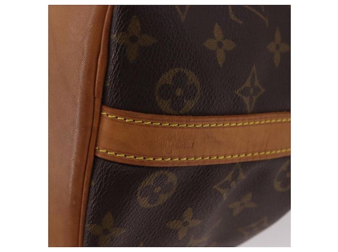 LOUIS VUITTON Monogram Petit Noe Shoulder Bag M42226 LV - vista 18