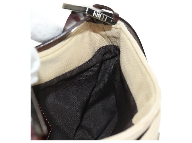 FENDI Zucca Canvas Mamma Baguette Shoulder Bag White Silver - vista 22