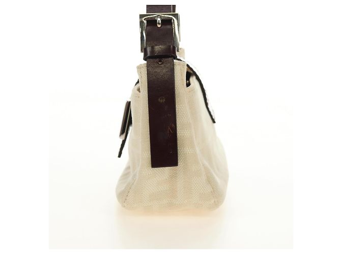 FENDI Zucca Canvas Mamma Baguette Shoulder Bag White Silver - vista 4