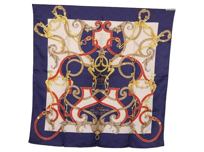 Hermès HERMES Carre 90 Scarf  L'INSTRVCTION DV ROY  Silk Navy - vista 15