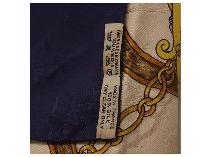 Hermès HERMES Carre 90 Scarf  L'INSTRVCTION DV ROY  Silk Navy - vista 16