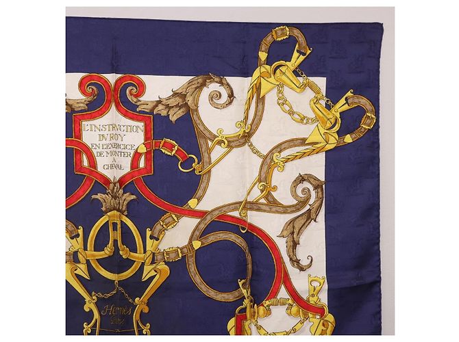 Hermès HERMES Carre 90 Scarf  L'INSTRVCTION DV ROY  Silk Navy - vista 4