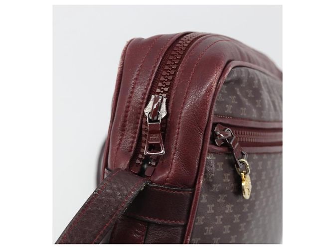 Céline CELINE Sac à épaule en cuir Bordeaux Or - vue 14