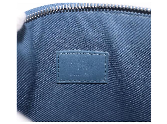 LOUIS VUITTON Takeoff Pouch Cowhide leather Blue Atlantic M82813 - vista 11
