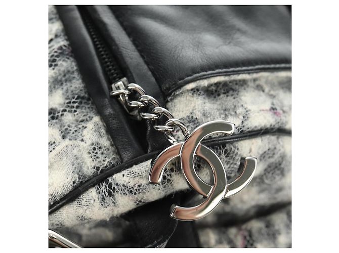 CHANEL Camelia 2.55 Chain Shoulder Bag Wool Tweed White Black CC - vista 20