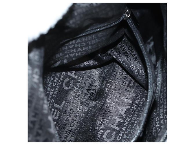 CHANEL Camelia 2.55 Chain Shoulder Bag Wool Tweed White Black CC - vista 26