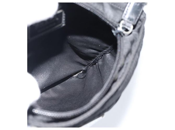 Borsa a tracolla PRADA in nylon nero e argento, autentica BA13615A - vista 19