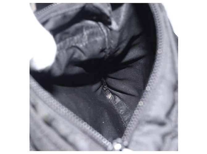 Borsa a tracolla PRADA in nylon nero e argento, autentica BA13615A - vista 20