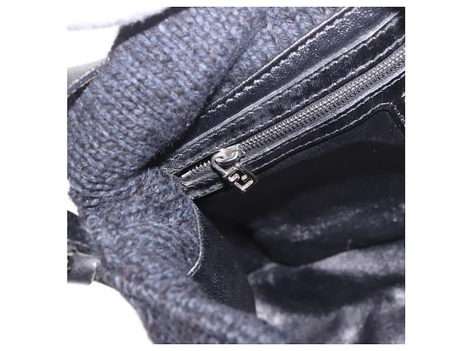 FENDI Mamma Baguette Shoulder Bag Wool Navy Silver - vista 23
