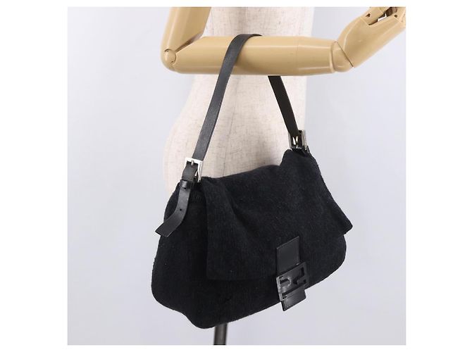 FENDI Mamma Baguette Shoulder Bag Wool Navy Silver - vista 26