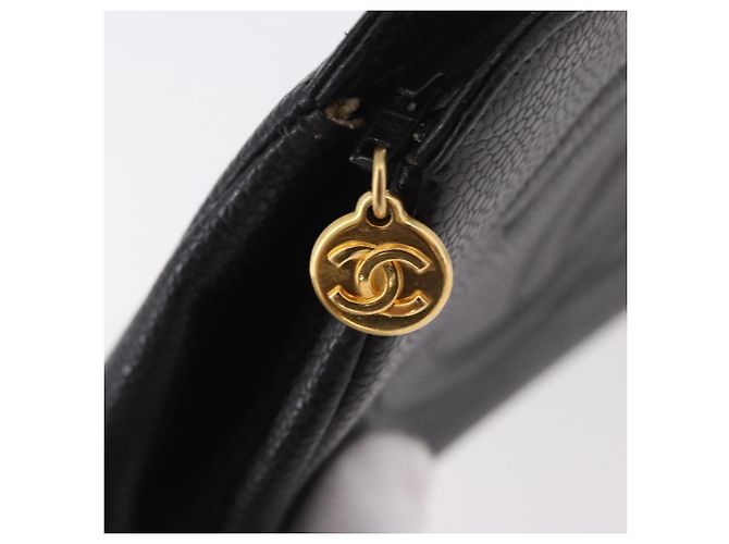 CHANEL Pouch Caviar Skin Black Gold CC - vista 8