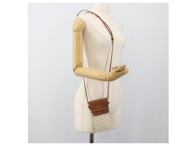 Céline CELINE Triomphe Shoulder Pouch Bag PVC White - vista 21