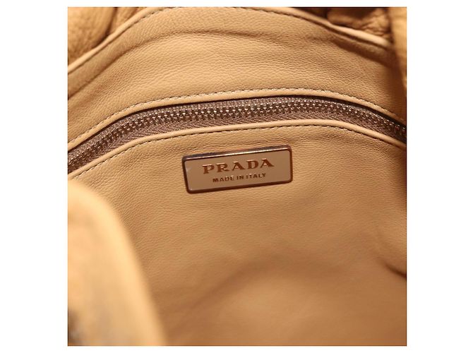 PRADA Chain Shoulder Bag Leather Beige Gold - vista 18