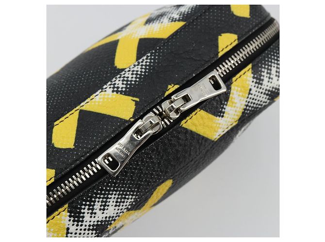 PRADA Chain Shoulder Bag Leather Black Yellow - vista 19