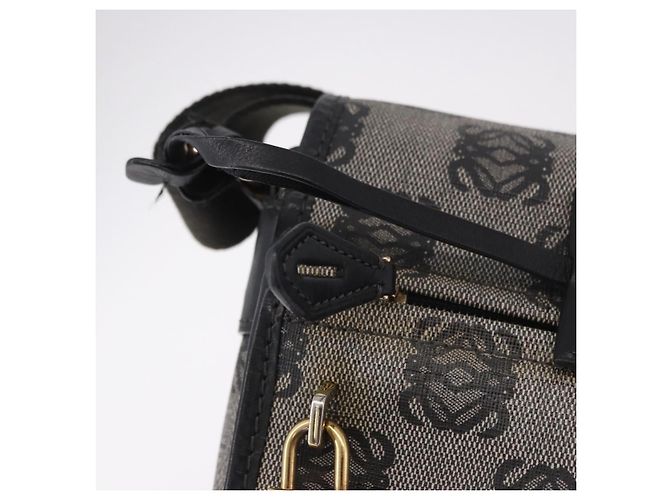 LOEWE Anagram Shoulder Bag PVC Gray Gold - vista 19