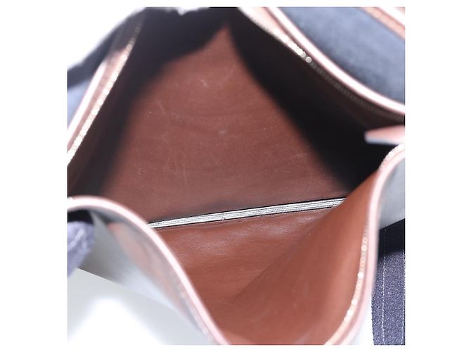 Hermès HERMES Mrs. Hippies Shoulder Bag Leather Navy Dark Brown - vista 22