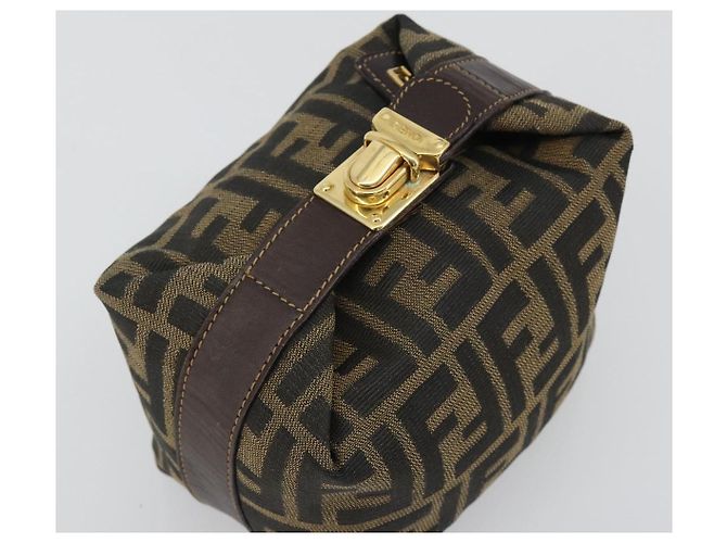 FENDI Zucca Canvas Pouch Black Brown - vista 5