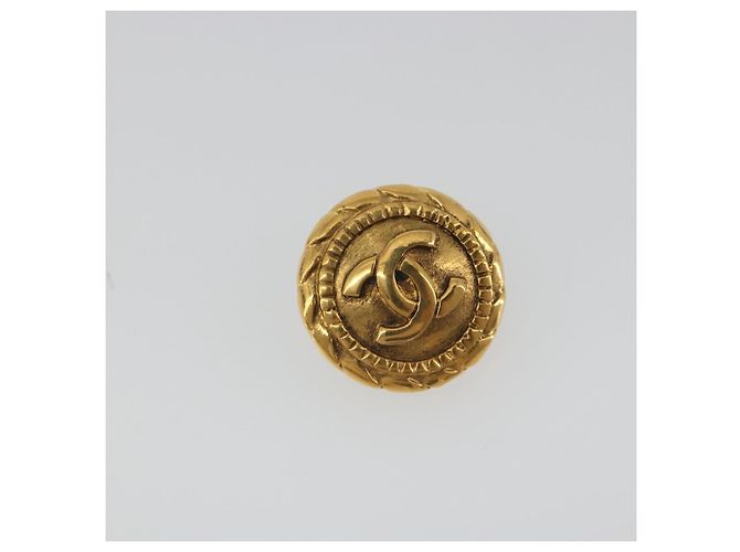 CHANEL COCO Mark Earring Metal Gold Tone CC - vista 2