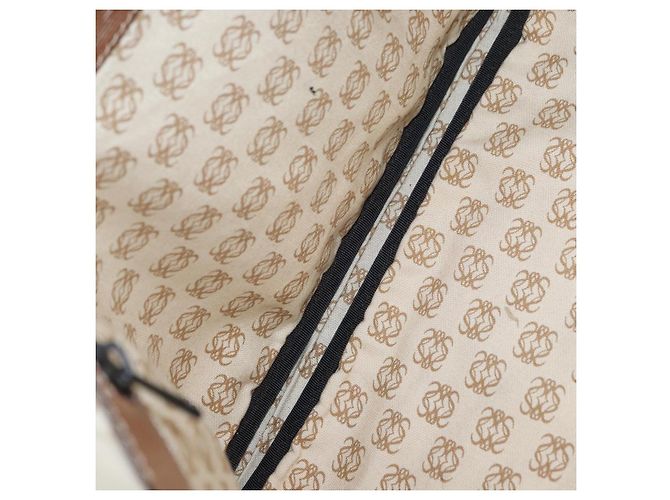LOEWE Anagram Clutch Bag Leather Black - vista 11