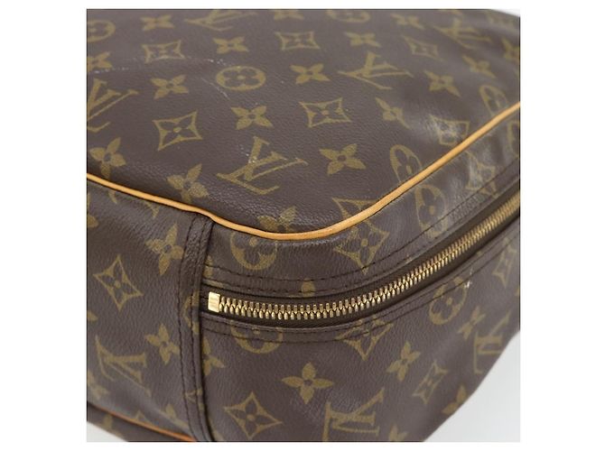 LOUIS VUITTON Bolso de mano Monogram Excursion M41450 LV - vista 9
