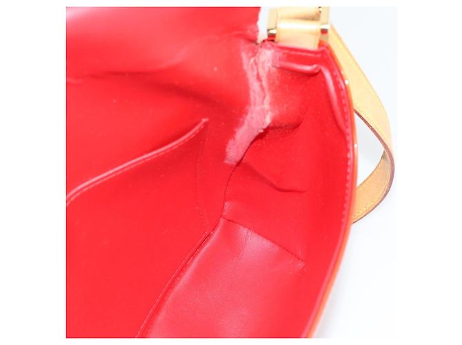 LOUIS VUITTON Monogram Vernis Thompson Street Bag Red Rouge M91094 - vista 19