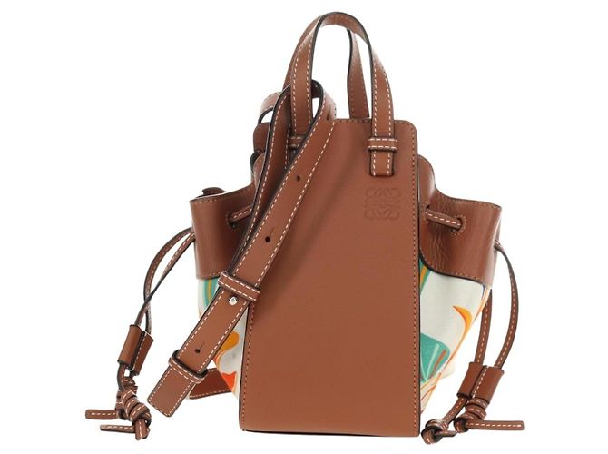 LOEWE Anagram Mini Hammock Drawstring Bag Leather 2way Brown - vista 2